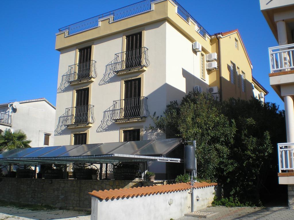 Casa Del Sol Bed&Breakfast Sukošan Exterior foto